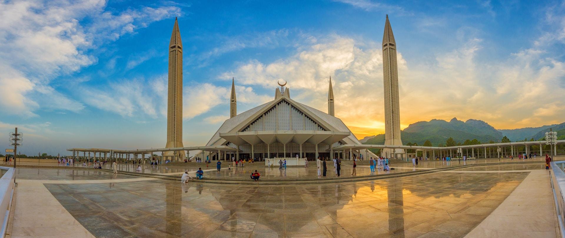 Driving in Pakistan